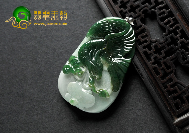 糯冰种油青缅甸翡翠A货大展鸿图挂件
