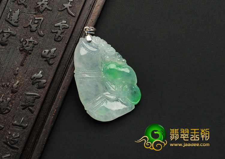 冰种飘翠缅甸翡翠A货节节高挂件
