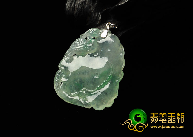 冰种飘翠缅甸翡翠A货一路连科挂件