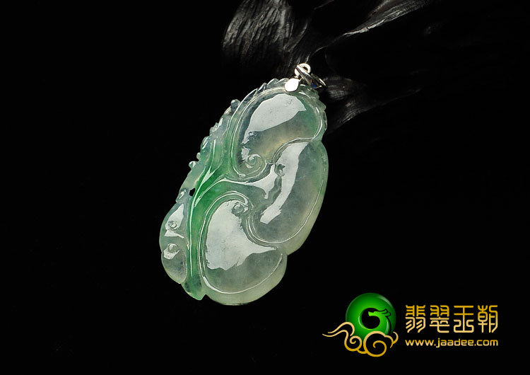 冰种飘翠缅甸翡翠A货如意挂件