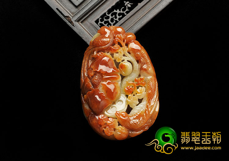 糯冰种红翡缅甸翡翠A货富贵花开挂件