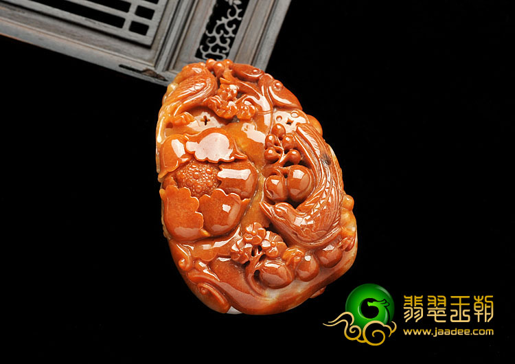 糯冰种红翡缅甸翡翠A货富贵花开手玩件
