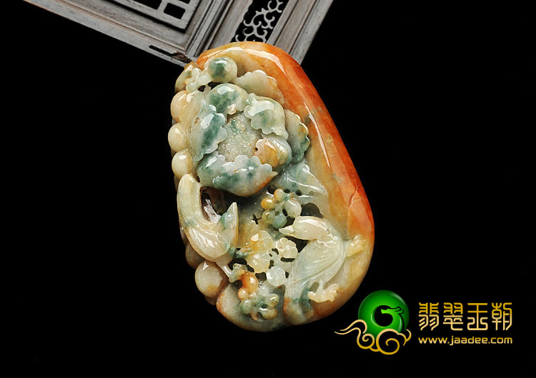 糯冰种三彩缅甸翡翠A货富贵花开手玩件
