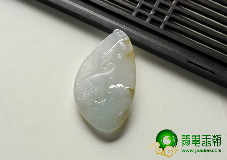 冰种飘黄翡缅甸翡翠A货一路连科挂件