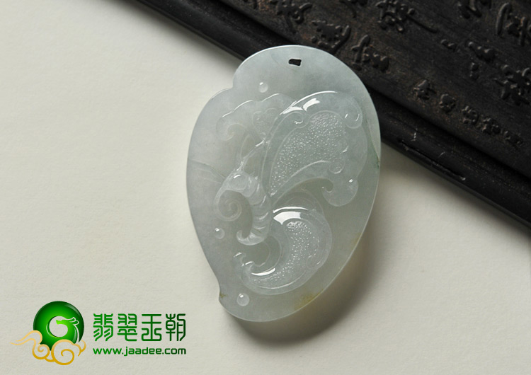 冰种飘黄翡缅甸翡翠A货蝴蝶挂件