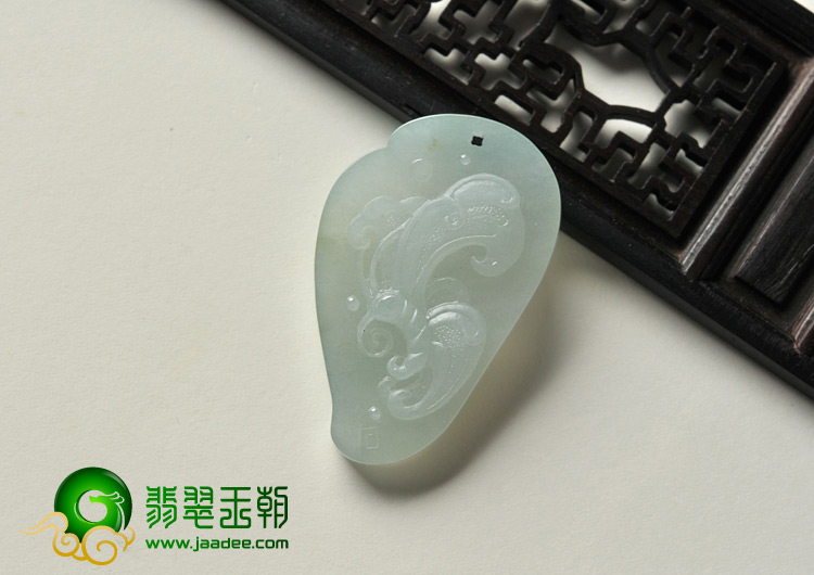 冰种晴水缅甸翡翠A货蝴蝶挂件