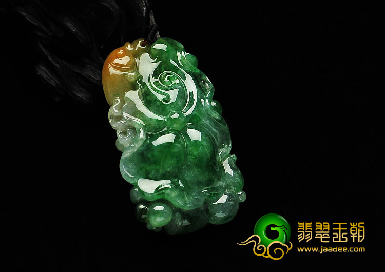 冰种黄加绿缅甸翡翠A货年年有余挂件