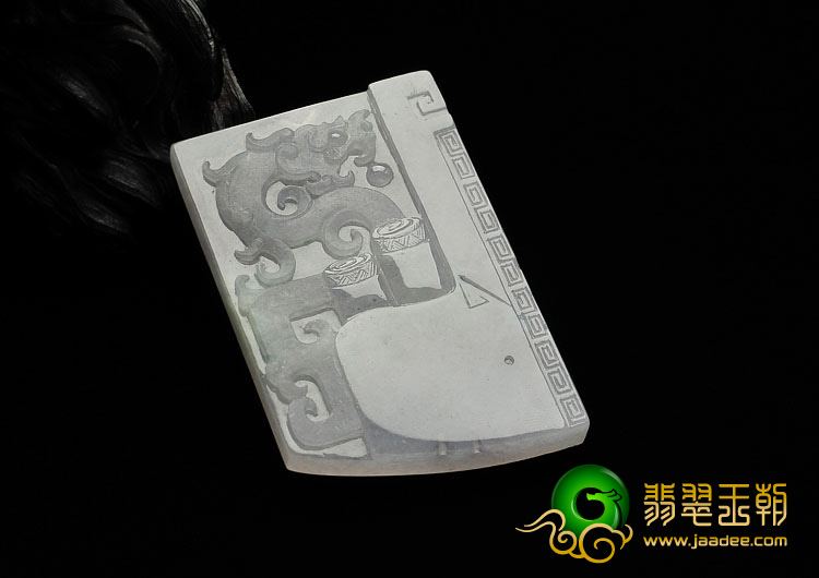 冰种飘花缅甸翡翠A货仿古龙牌挂件