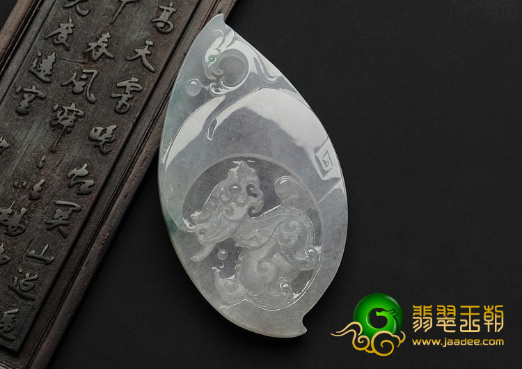 冰种飘花缅甸翡翠A货仿古龙凤呈祥挂件
