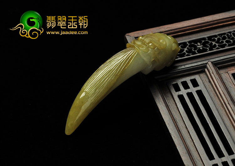 糯冰种褐黄翡缅甸翡翠A货龙牙挂件