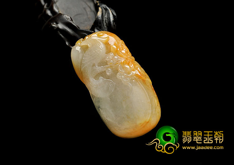 糯冰种黄翡缅甸翡翠A货喜上眉梢挂件