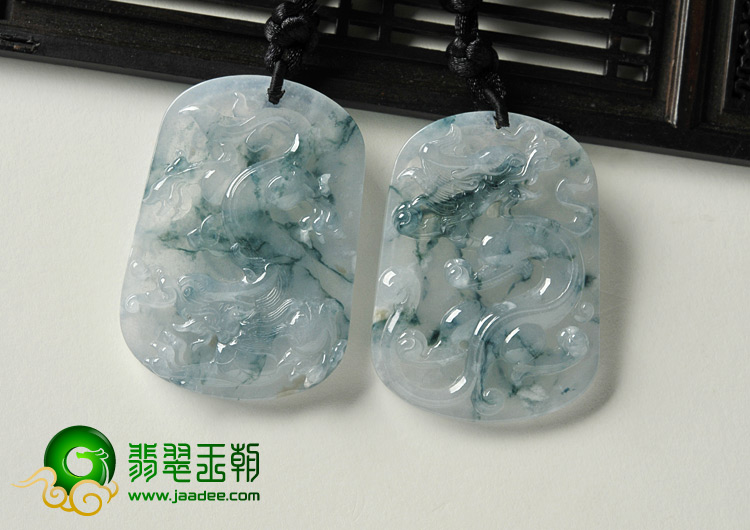 冰种飘花缅甸翡翠A货龙牌挂件（一对）