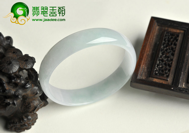 糯冰种晴水缅甸翡翠A货方条手镯（52.3mm）