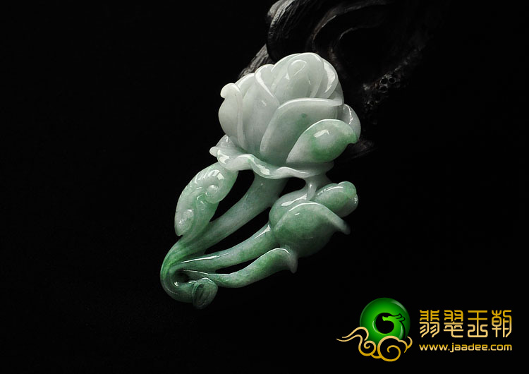 糯冰种飘花缅甸翡翠A货玫瑰花挂件