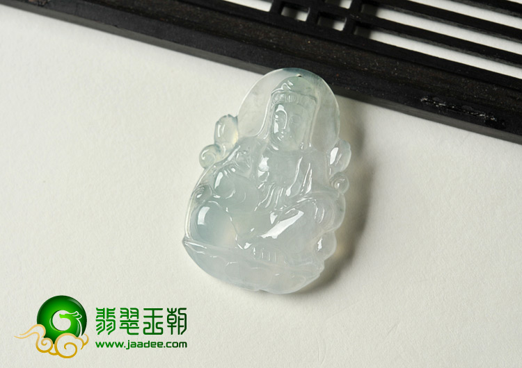 冰种淡晴水缅甸翡翠A货观音挂件