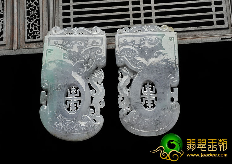 糯冰种水墨色缅甸翡翠A货仿古龙凤呈祥（一对）