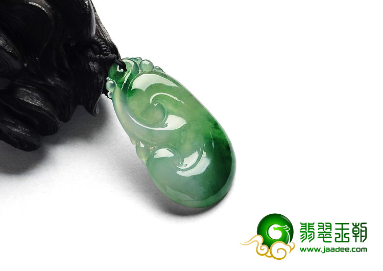 冰种飘翠缅甸翡翠A货如意挂件