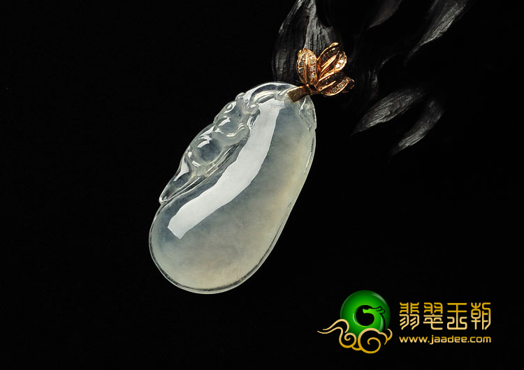 冰玻种缅甸翡翠A货福瓜挂件