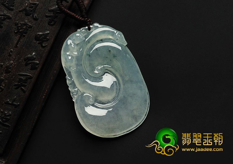 冰种飘花缅甸翡翠A货如意挂件
