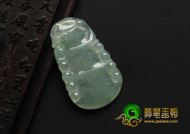 冰种飘花缅甸翡翠A货节节高挂件