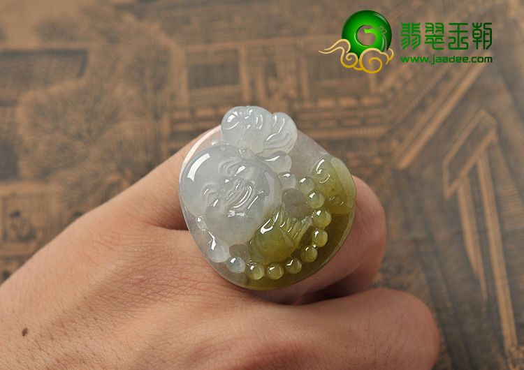冰种黄翡缅甸翡翠A货佛头挂件