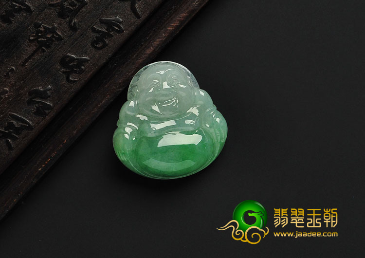 冰种翠色缅甸翡翠A货玉佛挂件
