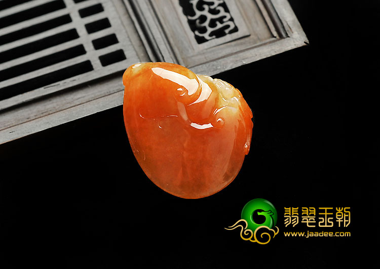 糯冰种红黄翡缅甸翡翠A货如意挂件