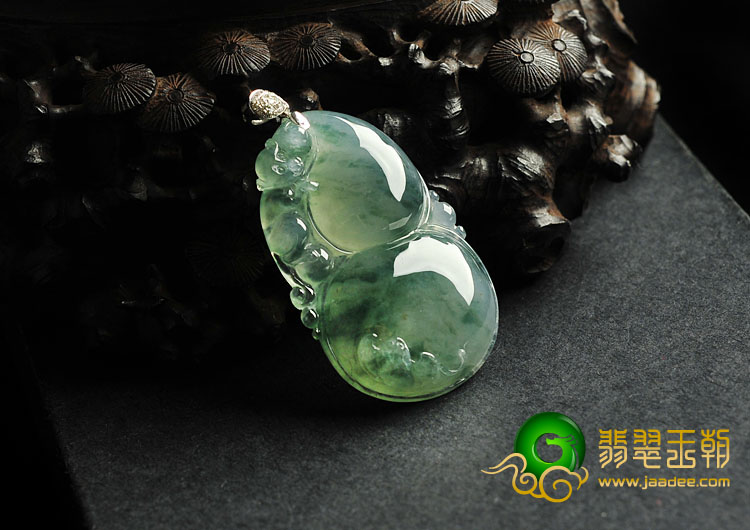 冰种飘花缅甸翡翠A货福禄寿挂件