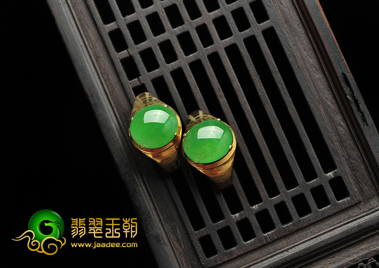 冰种翠色满绿缅甸翡翠A货戒面（一批走）