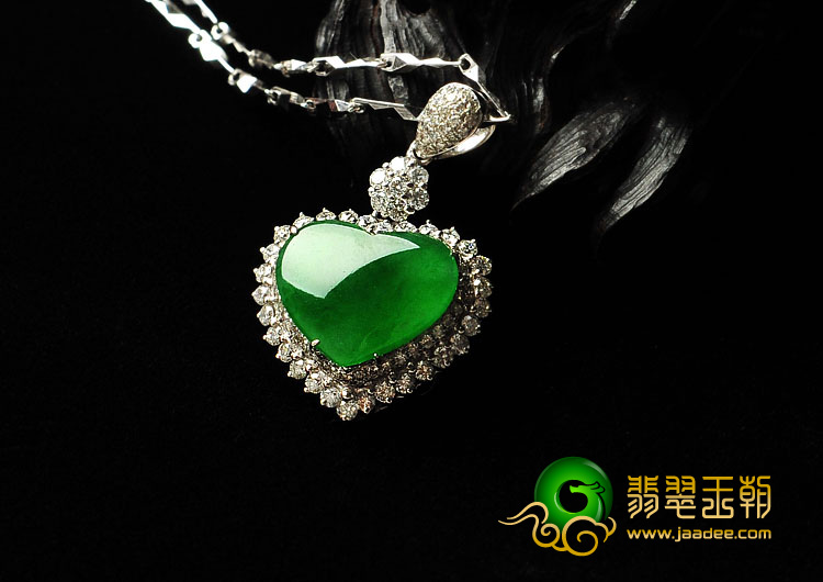冰种正阳绿满绿缅甸翡翠A货镶白金心心相印胸坠（真钻）