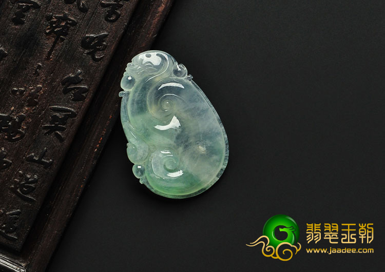 冰种晴水缅甸翡翠A货如意挂件