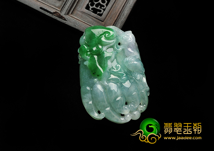 冰种晴水缅甸翡翠A货如意挂件
