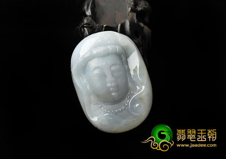 糯冰种淡晴水缅甸翡翠A货观音头挂件