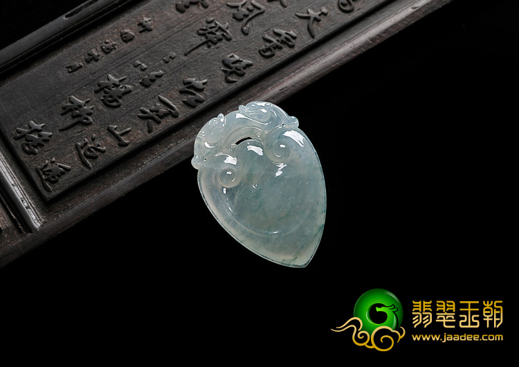 冰种飘花缅甸翡翠A货双龙如意挂件
