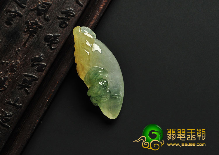 糯冰种黄翡飘花缅甸翡翠A货福瓜挂件