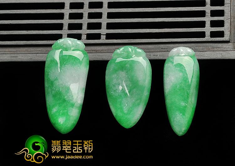 糯冰种阳绿缅甸翡翠A货福瓜挂件（一批走）