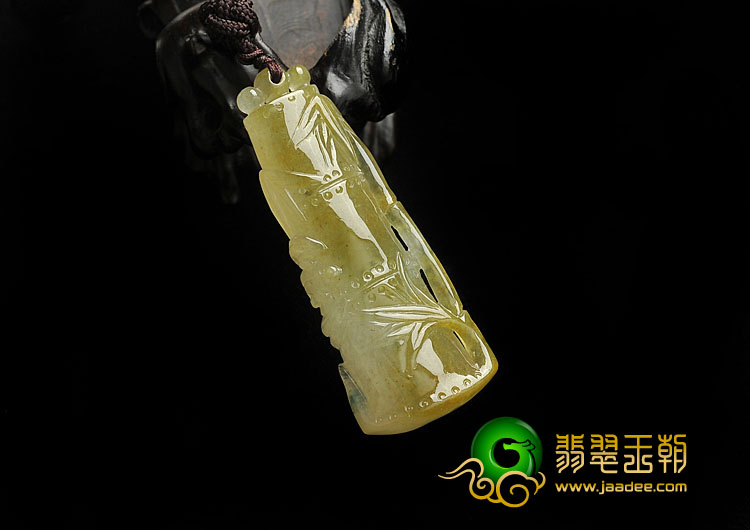 糯冰种黄翡略飘花缅甸翡翠A货节节高挂件