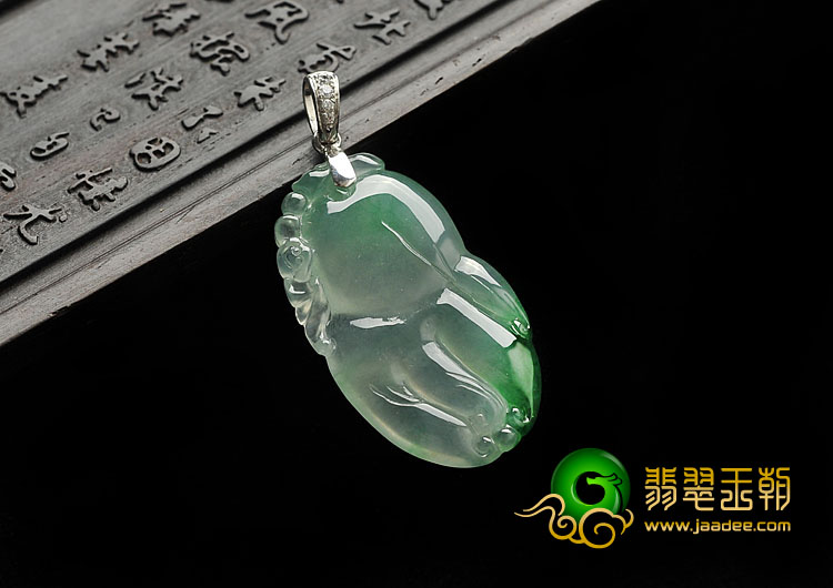 冰种飘翠缅甸翡翠A货佛手挂件