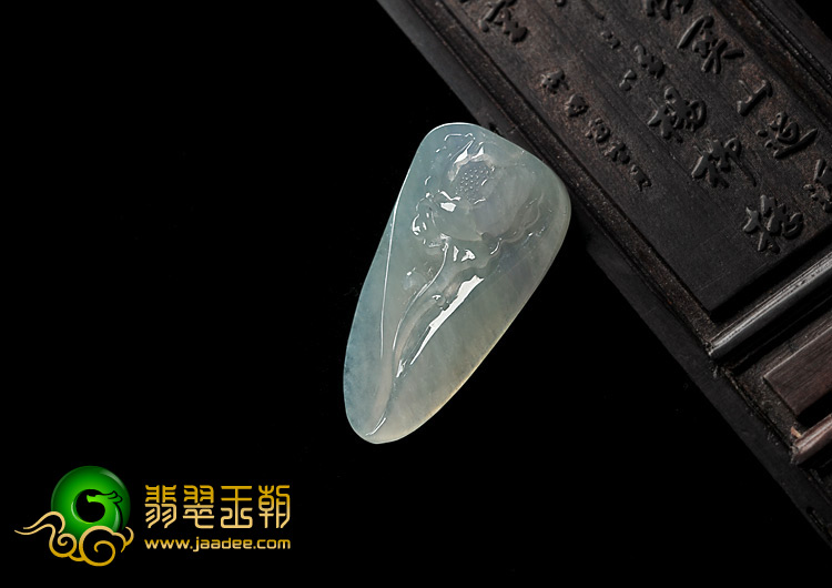 冰种晴水缅甸翡翠A货牡丹花挂件