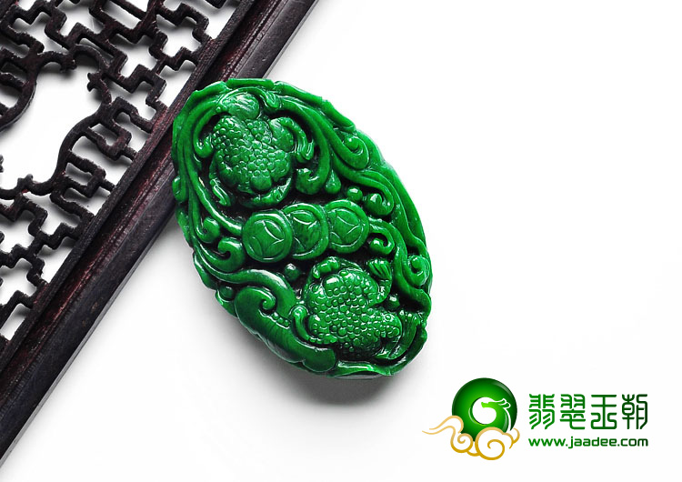 细糯种浓绿缅甸翡翠A货连年进财挂件