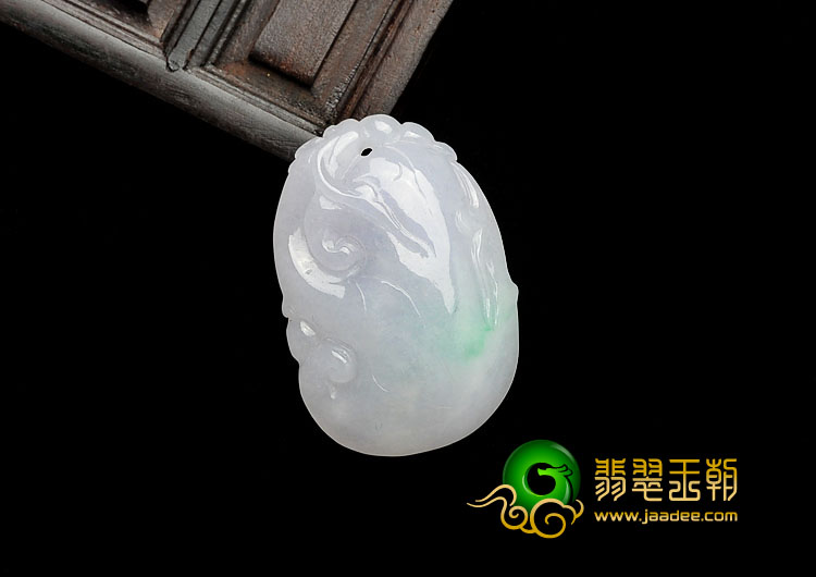 糯冰种春带彩缅甸翡翠A货如意挂件