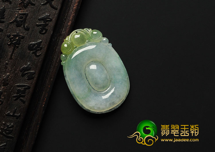 冰种淡黄翡缅甸翡翠A货福在眼前挂件