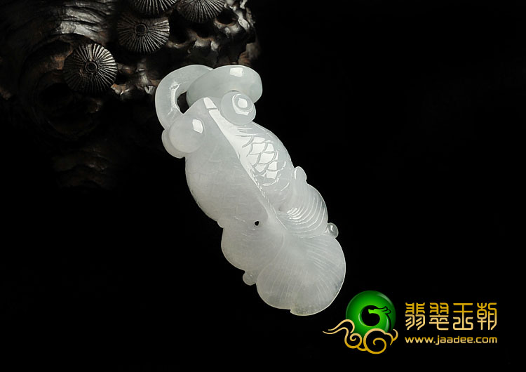 糯冰种缅甸翡翠A货金鱼挂件