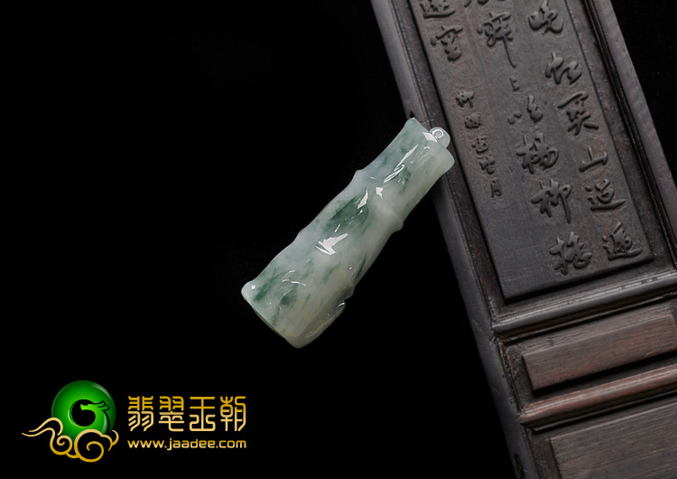 糯冰种飘花缅甸翡翠A货节节高挂件