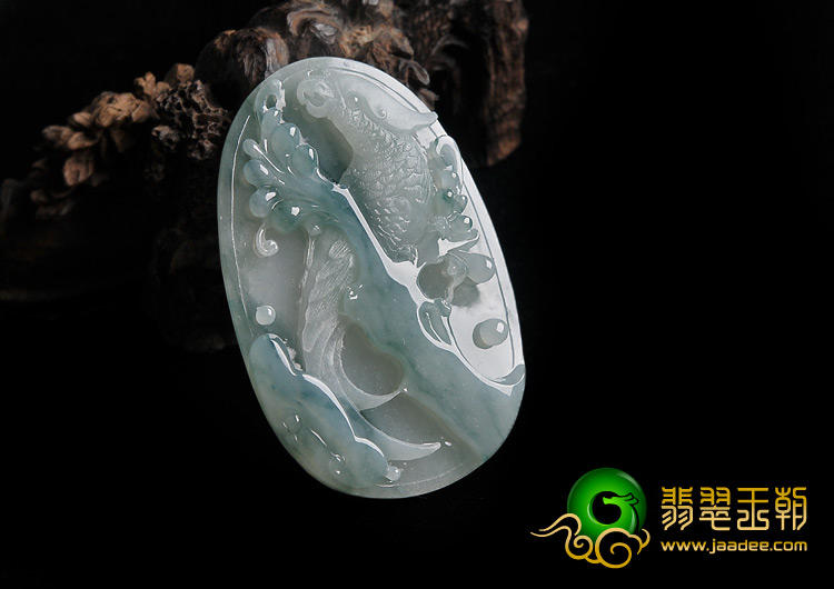 糯冰种飘花缅甸翡翠A货鹦鹉挂件