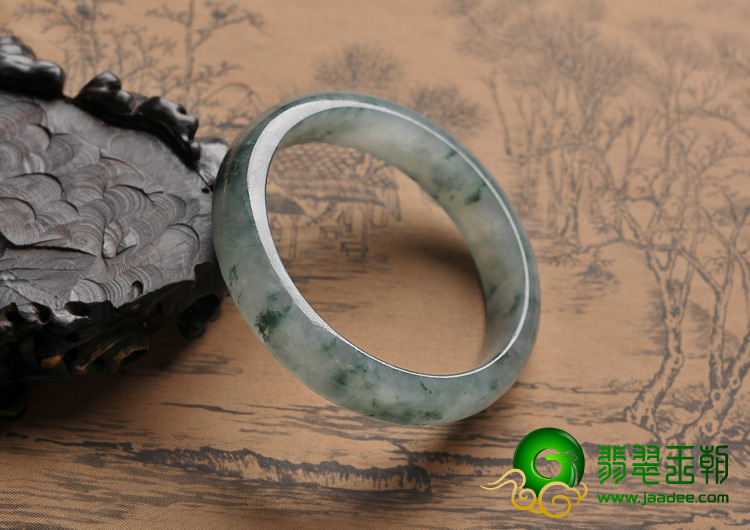 冰种飘花缅甸翡翠A货手镯（57.7mm）
