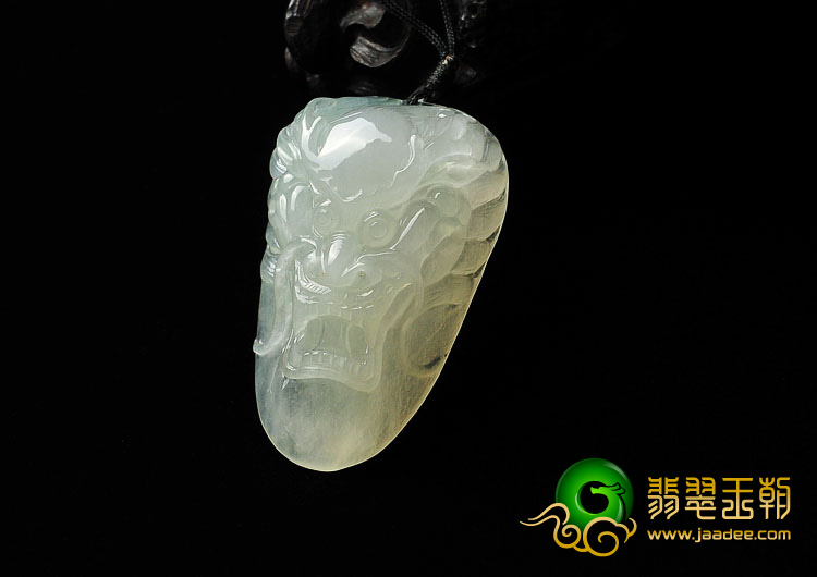 冰种淡晴水缅甸翡翠A货龙头挂件