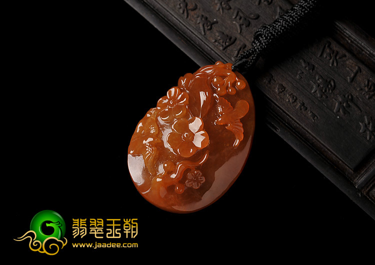 糯冰种红翡缅甸翡翠A货喜上眉梢挂件