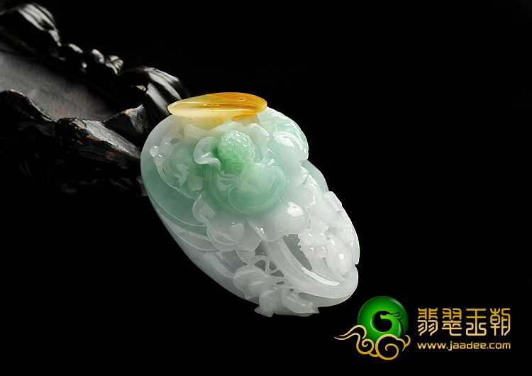 糯冰种三彩缅甸翡翠A货富贵花开挂件
