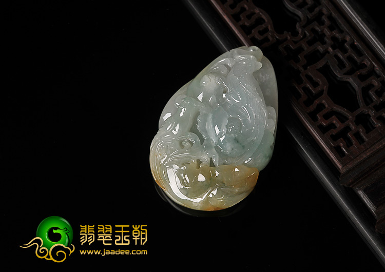 糯冰种晴水略飘花缅甸翡翠A货双喜临门挂件